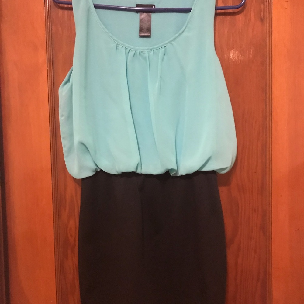 Aqua and Black Sleeveless Blouson Dress